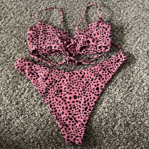 Zaful Bikini size medium - Picture 2 of 4